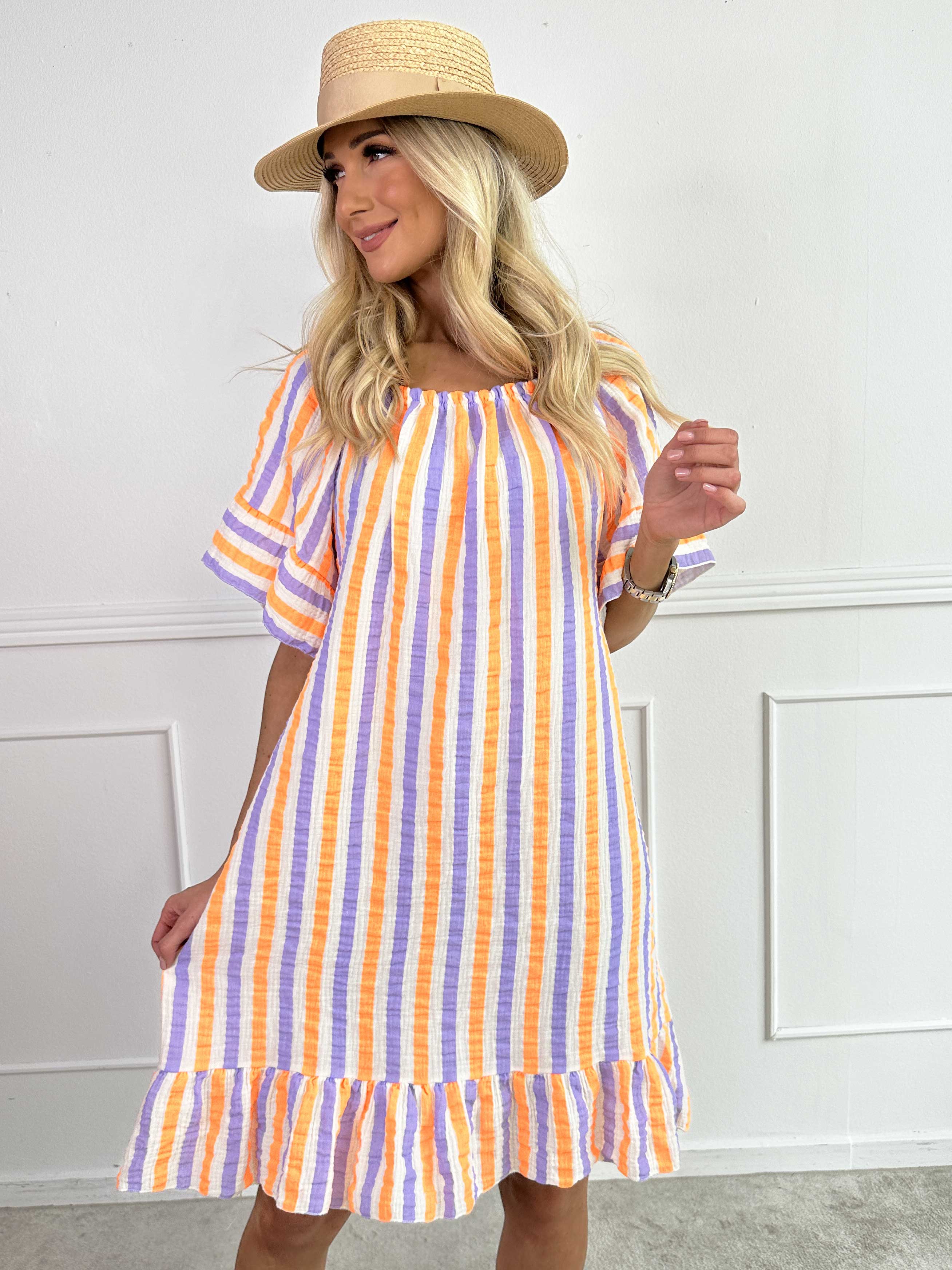 Elsie - Sukienka w paski z miękkiej bawełny w fale i potoki