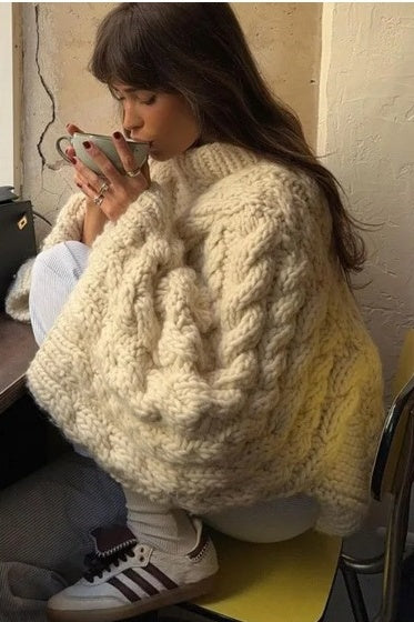 Sweter Knit